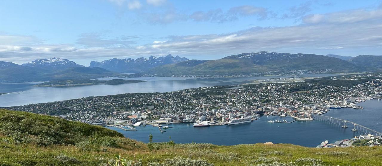 Tromsdalen Aurora Apartments ترومسو المظهر الخارجي الصورة